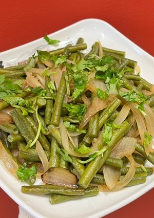 Una foto de Habichuelas con Cebolla