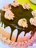 تورته السنيكرز 🎂 بطعم لا يقاوم 😋