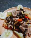 Thịt heo xào trứng & rau củ