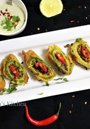 A picture of Batter Fried Stuffed Bitter Gourd.