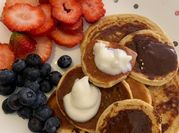 Una foto de pancakes de avena y proteína