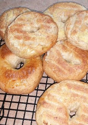 A picture of Whole wheat bagels.