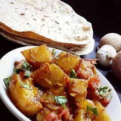 A picture of Aloo tamatar.