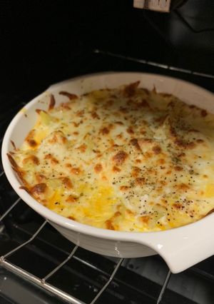 صورة لوصفة صينية البطاطا 🥔 بالدجاج 🐓 و الاجبان 🧀
