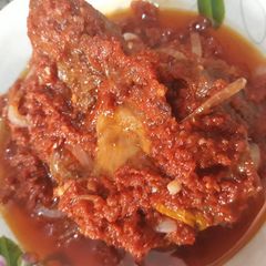 A picture of Tomato stew.