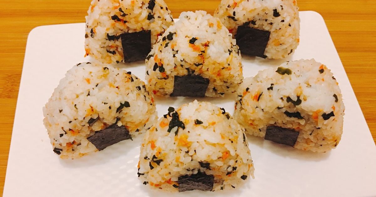 ????Onigiri (Cơm Nắm Nhật Bản)