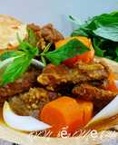 Vietnamese Beef Stew with Baguette (Bò kho bánh mì)