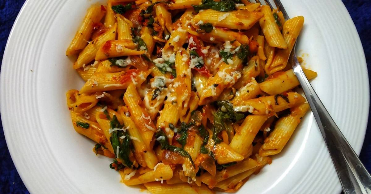 Tomato Spinach Italian Pasta Recipe by Mithu Majumder Cookpad