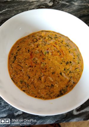 A picture of Methi Matar Malai.