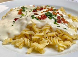 Foto de Macarrão bechamel com queijo