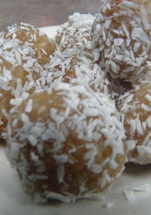 Una foto de Bombones de leche y coco