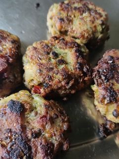 সজনে ফুলের বড়া(Sajne fuler bora recipe in Bengali) রেসিপির প্রধান ছবি