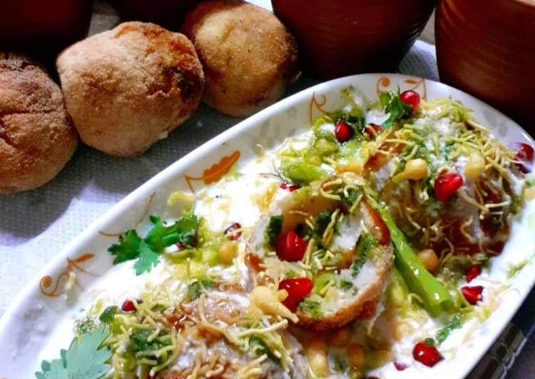 Recipe of Award-winning Apple Stuff Bread Dahi Vada