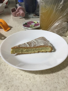 A picture of Biscuit cake.