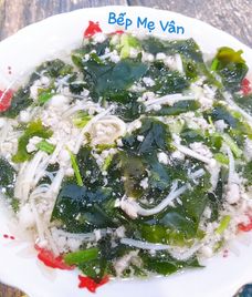 canh nấm kim châm rong biển