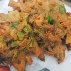 A picture of Mix vegetables Pakora.
