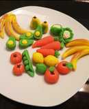 Frutas de mazapán de leche