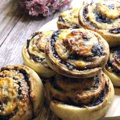 A picture of Chocolate Cheese Bread.