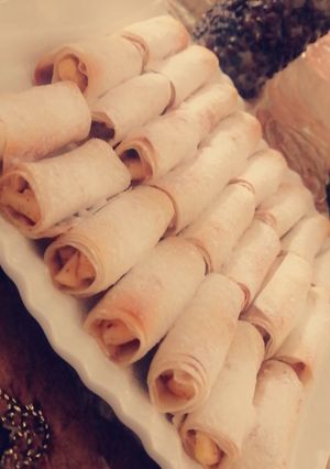 صورة لوصفة لفائف التفاح والقرفة ❤️
