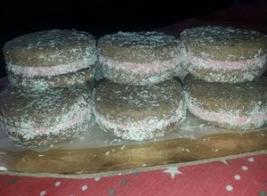 Una foto de Alfajores de chocolate (tapas)