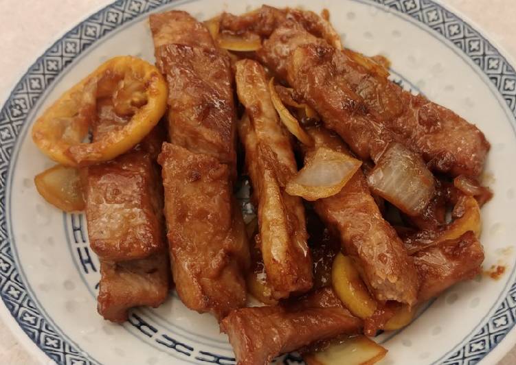 Simple Way to Make Quick 薑檸豬肉 (Ginger Lemon Pork)