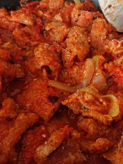 Una foto de Guisado de chicharrón