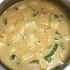 A picture of Paneer Reshmi Masala.