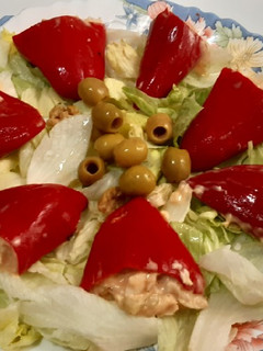 Una foto de Piquillos rellenos de pescado