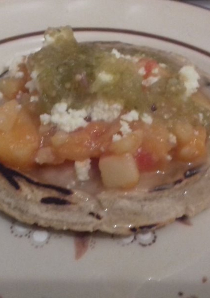 Una foto de Sopes de papa para cuaresma del rancho del pirul