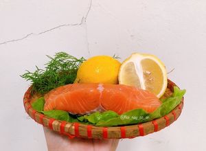 Hình của món Cá hồi nướng chanh vàng.