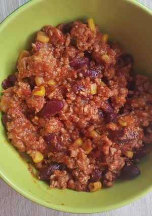 Gluténmentes pikáns chilis bab recept fotója
