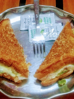 சீஸ் ப்ரெட் சாண்ட்விச் 🧀 (Cheese Bread Sandwich recipe in tamil) செய்முறை முக்கிய புகைப்படம்