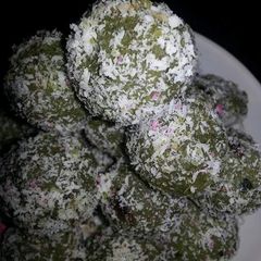 A picture of Paan ladoo.