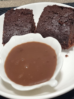 A picture of All-purpose chocolate sauce.