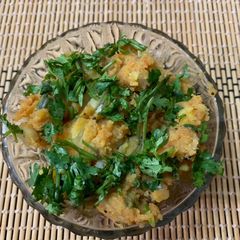 A picture of Aloo Jeera.
