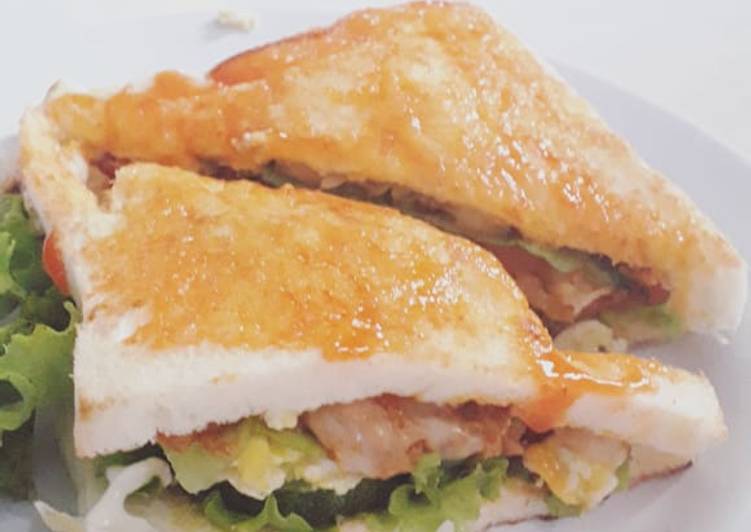 Tuna Sandwich Scramble Egg