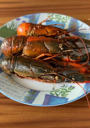 Una foto de Langostinos al mojo de ajo estilo MAMUCAS