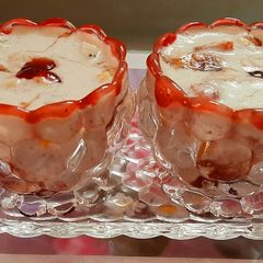 Fruit cream A picture of Fruit cream.