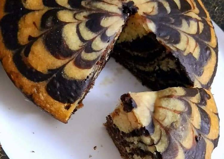 Recipe of Any-night-of-the-week Marble cake😋😋