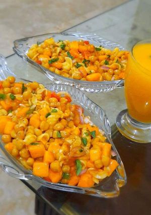A picture of Mango Pasta chaat.