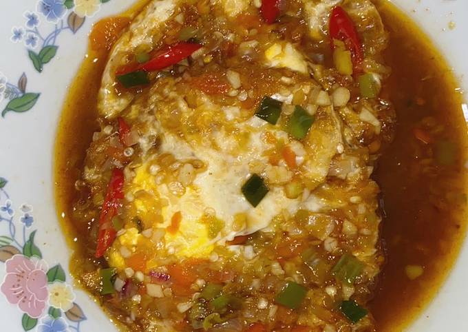 Resep Telor ceplok rica-rica yang Menggugah Selera