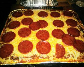 Fast Cooking Methods Baked Spaghetti with Pepperoni Restaurant Style