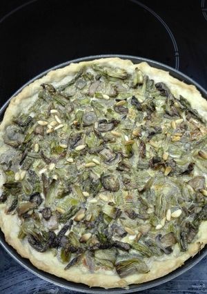 Foto principal de Tarta salada de masa casera con cerveza 🍺🍄