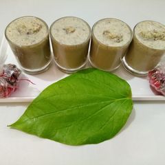 A picture of Pan shots (Thandai).