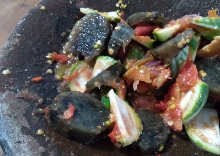 Cara Gampang Membuat Beberuk Khas Lombok yang Bisa Manjain Lidah