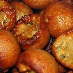 A picture of Unni Appam.