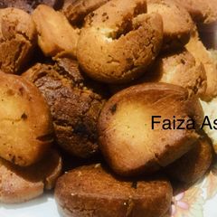 A picture of Fried khasta biscuit 🍪.