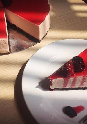 Hình của món Cheesecake dâu tằm.