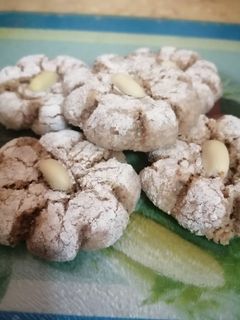 صورة لوصفة غريبة بالكاوكاو (الفول السوداني) المغربية سهلة وهشة والطعم 😋