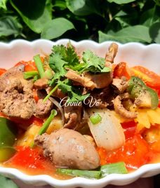 lòng gà xào dứa